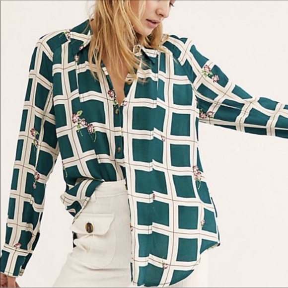 Free People Tops - Free People Window To My Heart Button Down Shirt Size M